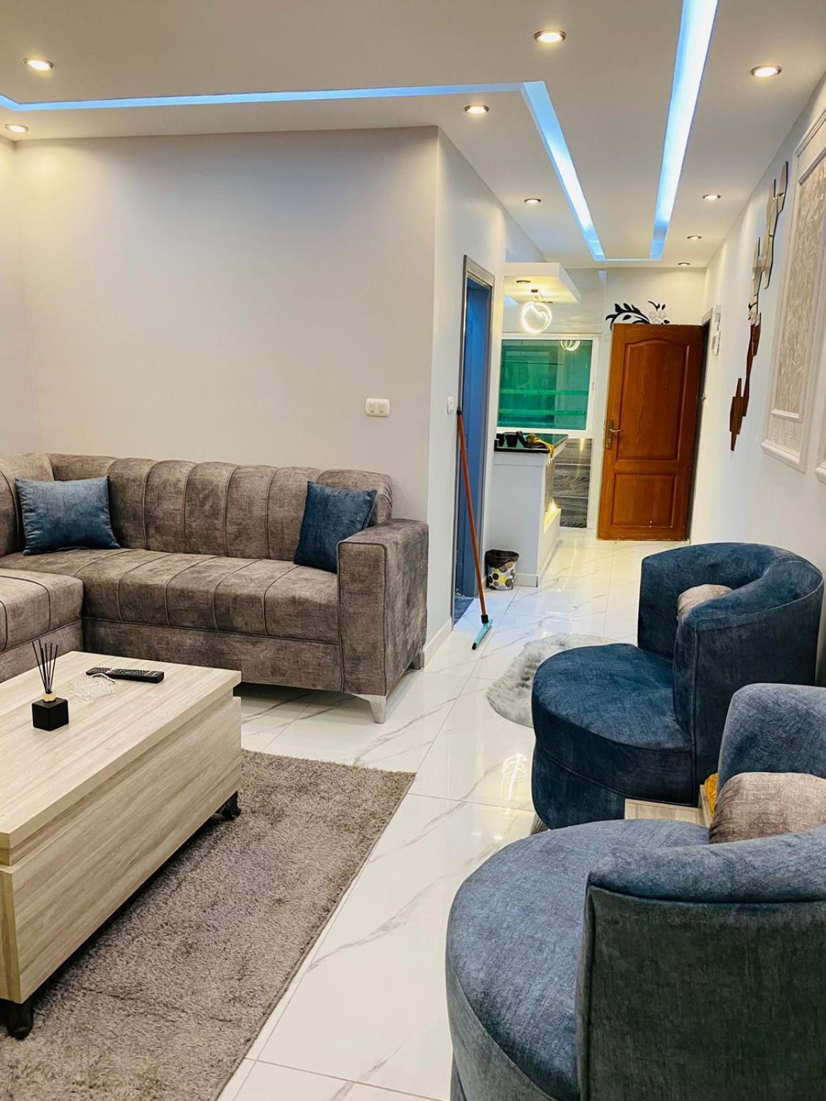 شقة Al Seoudi Furnished Units الزرقاء الغرفة الصورة
